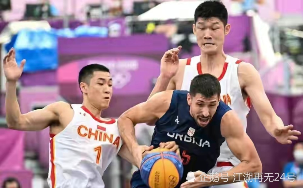 罗林斯24+7成雄鹿主攻手，个人连续三场得分20+