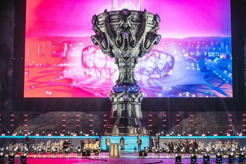 LPL夏季赛W4D5：银河遭遇北川，Sheer再度首发对战Solokill